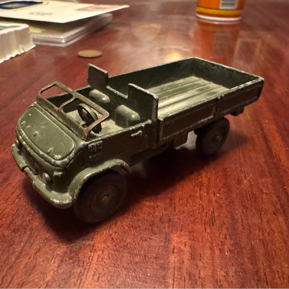 Green Mercedes-Benz Unimog 1925 Made in France Metal Model Car